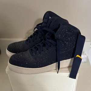 Nike Navy Blue Speckled High-Top Sneakers